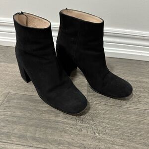 STUART WEITZMAN Bacari suede ankle boots Sz 6